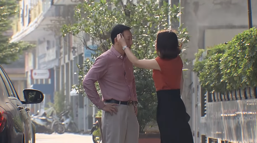 dung bat em phai quen tap 8 ngoc tron hoc bi mat theo doi bo va em gai mua