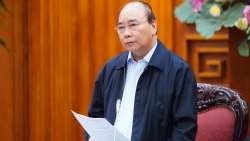 bat chap khuyen cao cam tu tap hang nghin nguoi dan tam ky van di tam bien