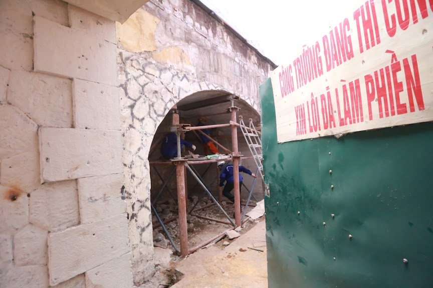 Hà Nội đục 127 vòm cầu đường sắt trăm tuổi trên phố Phùng Hưng ha noi duc thong vom cau duong sat tram tuoi tren pho phung hung