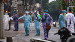 bac si dau tien cua viet nam nhiem covid 19 da khoi benh