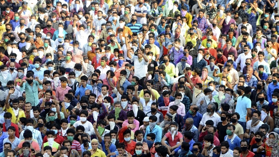 myanmar tha 25000 tu nhan vi lo ngai covid 19