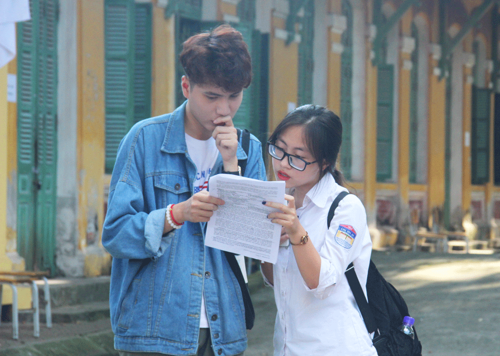 bo giao duc se cong bo de minh hoa thi tot nghiep thpt nam 2020