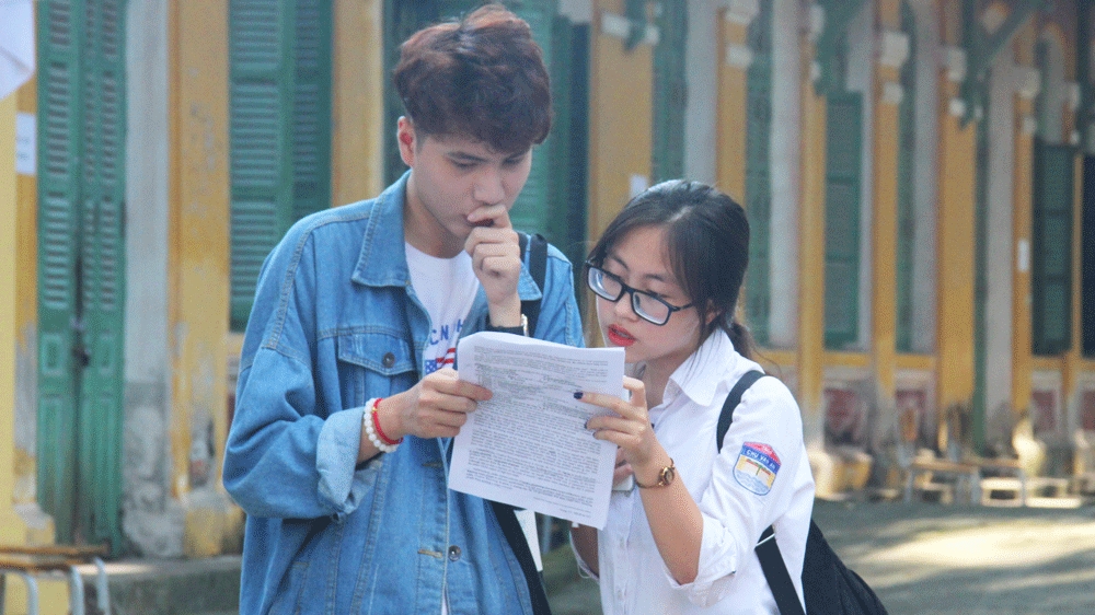 bo giao duc se cong bo de minh hoa thi tot nghiep thpt nam 2020