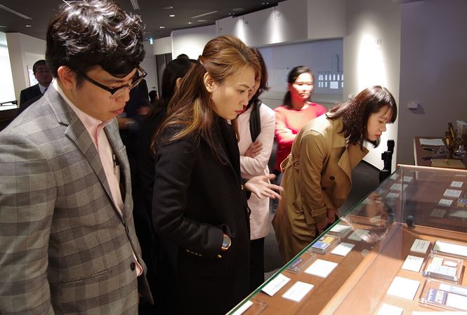 ca si my tam cuoc song can nhung nguoi nhu bac si shirota