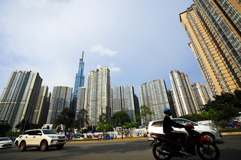 'Rừng bê tông' tại khu đô thị xa hoa trên đường Nguyễn Hữu Cảnh rung be tong tai khu do thi xa hoa tren duong nguyen huu canh