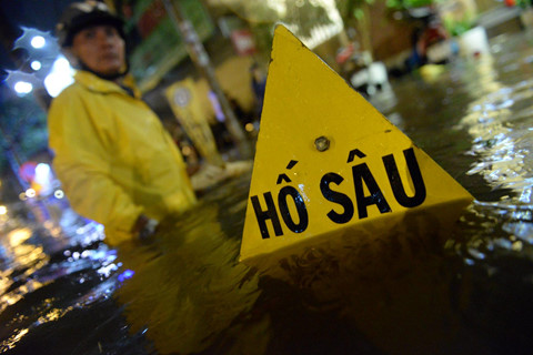 'Rừng bê tông' tại khu đô thị xa hoa trên đường Nguyễn Hữu Cảnh rung be tong tai khu do thi xa hoa tren duong nguyen huu canh