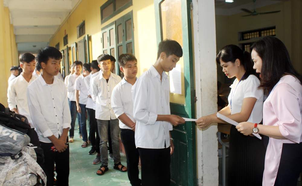 diem chuan lop 10 o hai phong nam 2019