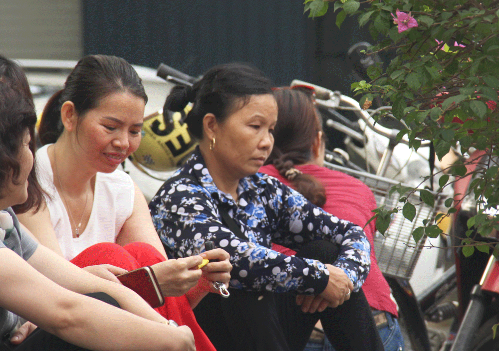 ha noi thi sinh viet don xin nghi thi vi sot cao phai nhap vien cap cuu