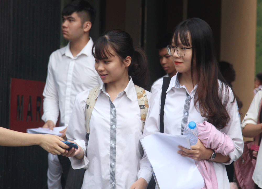 30 thi sinh bi dinh chi thi thpt quoc gia 2019 trong ngay thi dau tien