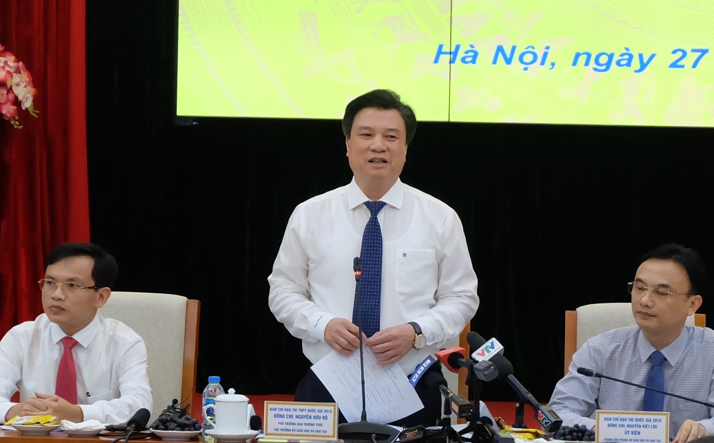 giam thi ki nham 3 thi sinh o lao cai phai lam lai bai thi mon van