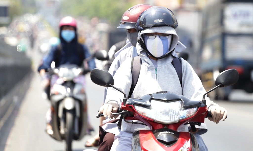 nang nong 40 do c o mien bac mien trung keo dai nhieu ngay toi