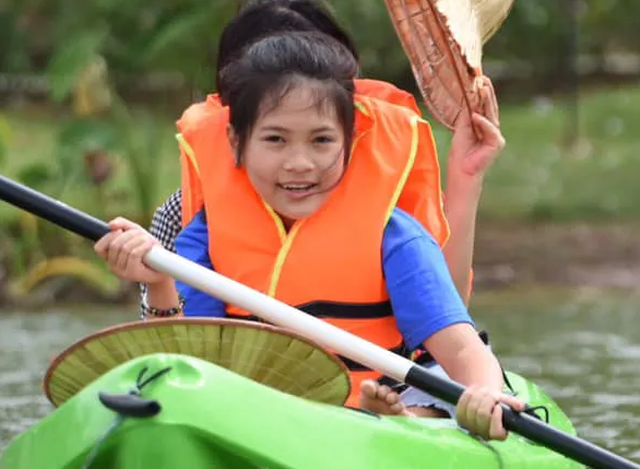 Bộ trưởng Bộ TN&MT gửi thư khen nữ sinh mong không thả bóng bay lễ khai giảng bo truong bo tnmt gui thu khen nu sinh mong khong tha bong bay le khai giang 83681