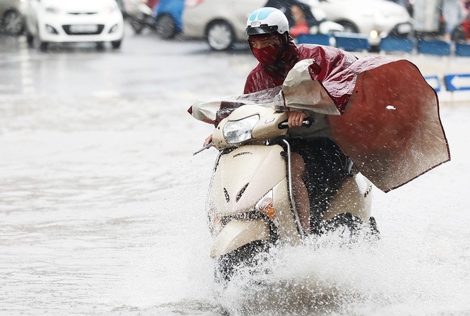 ha noi nhung diem ngap nang do mua lon sau bao so 3
