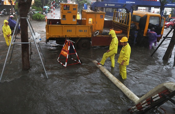 ha noi nhung diem ngap nang do mua lon sau bao so 3