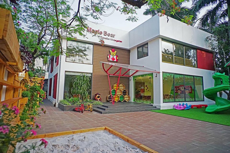 truong thu hoc phi 20 trieu hoat dong chui quan tay ho van ky ten cho tuyen sinh