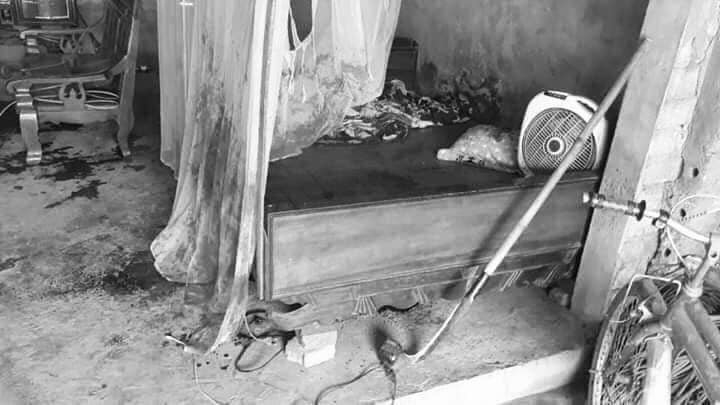 dang ngu be trai 10 tuoi bi bac ho vac dao chem dut lia tay