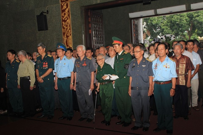 xuc dong tang le anh hung phi cong nguyen van bay tai tp hcm