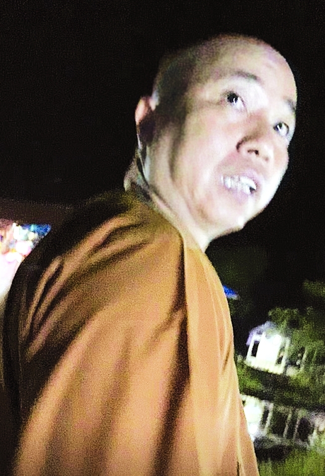 dai duc thich thanh toan xin xa gioi va hoan tuc