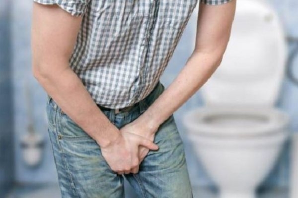 thoat vi dia dem la gi trieu chung va nguyen nhan benh