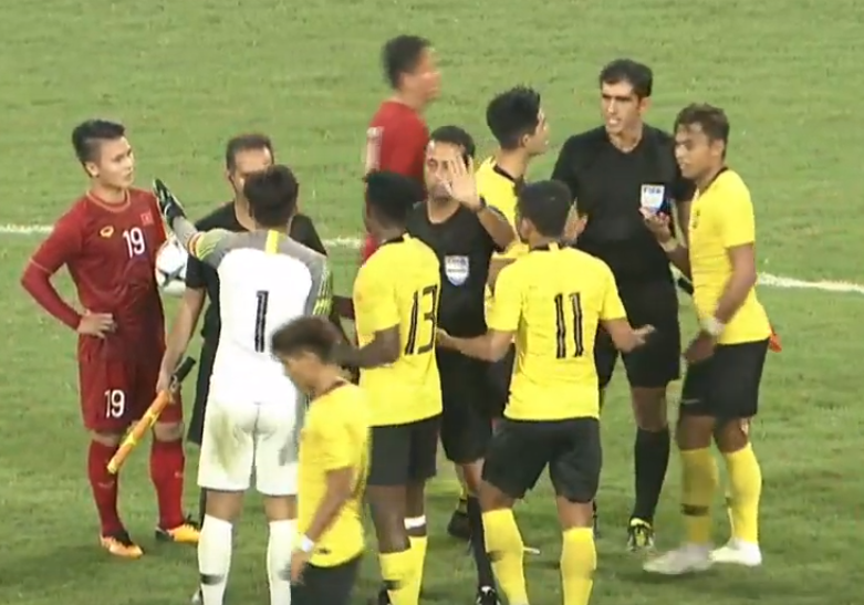 doi tuyen malaysia khong phuc chien thang cua viet nam