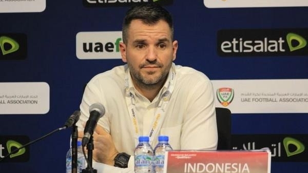 CĐV Indonesia đòi sa thải HLV để thua Việt Nam 3-1