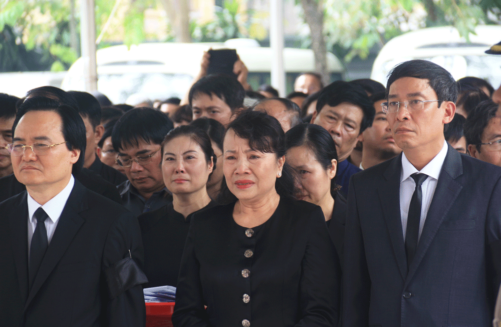 giot nuoc mat nghen ngao tien dua thu truong bo giao duc le hai an