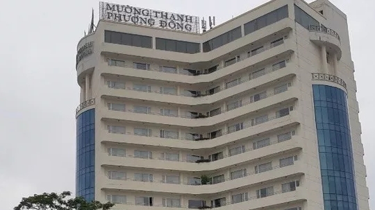 mot can bo dai hoc su pham ky thuat vinh tu vong vi roi tu tang 8