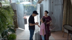 Hoa hồng trên ngực trái tập 26: Thái trắng tay phải thuê nhà trọ lụp xụp