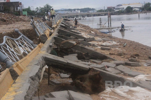 mien trung xo xac sau bao so 5