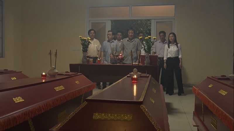 sinh tu tap 2 chi nhan va quynh nga dang len dinh thi don hung tin