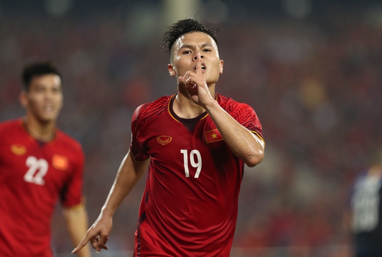 quang hai duoc de cu top 40 cau thu hay nhat nam 2019