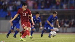 bao chau a ban thang cua tien linh la chiec phao cuu sinh cho u22 viet nam