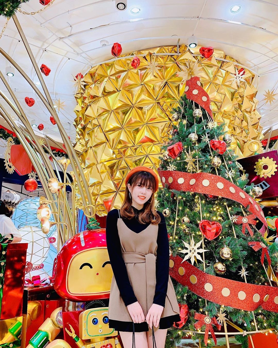 10 dia diem check in noel dep nhat o tp hcm