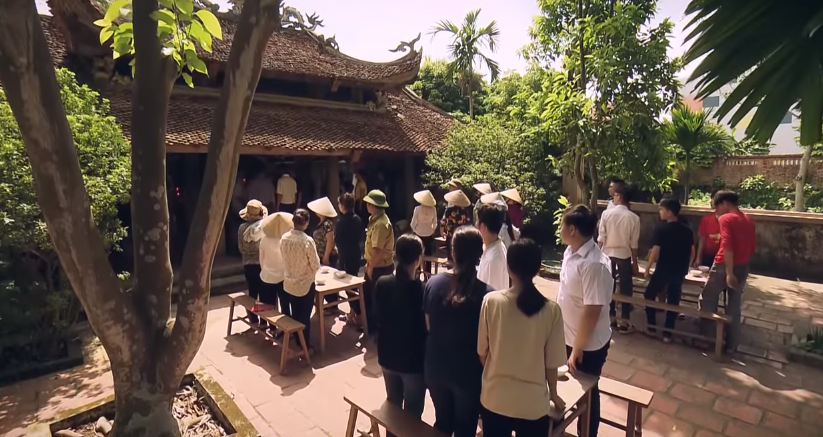 sinh tu tap 31 vtv1 dan giu chu tich huyen lam con tin doi doi thoai den cung