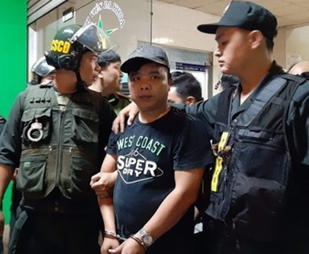 vu giang ho khong che benh vien trum tin dung den khai gi o co quan cong an