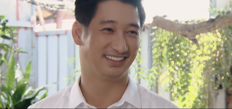 Hoa hồng trên ngực trái tập 42: Bảo tận tay đưa Khuê thẻ ngân hàng giúp Bống mổ tim hoa hong tren nguc trai tap 42 bao tan tay dua khue the ngan hang giup bong mo tim