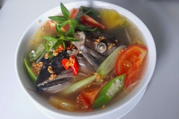 6 mon canh chua dua com de lam tai nha