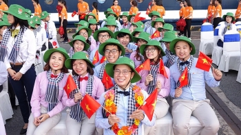 ts trinh le anh moi nguoi viet tre hay la mot su gia van hoa