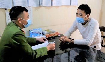 Khởi tố nam thanh niên lăng mạ cán bộ chốt kiểm dịch ở Hải Dương