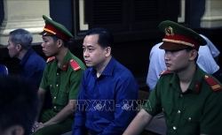 hoan phien toa phuc tham vu vu nhom trong dai an dong a
