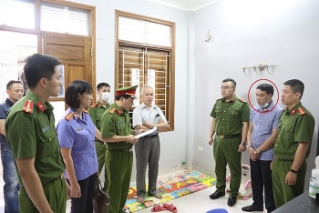 Thêm một giám đốc bị bắt vì liên quan vụ đấu thầu thiết bị y tế tại Sơn La