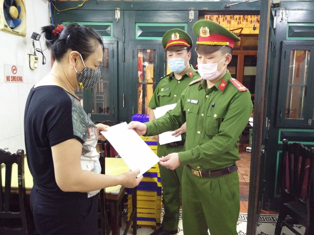 Hà Nội: Chung tay phòng chống COVID-19 tại khu vực "phố Tây" ha noi chung tay phong chong covid 19 tai khu vuc pho tay