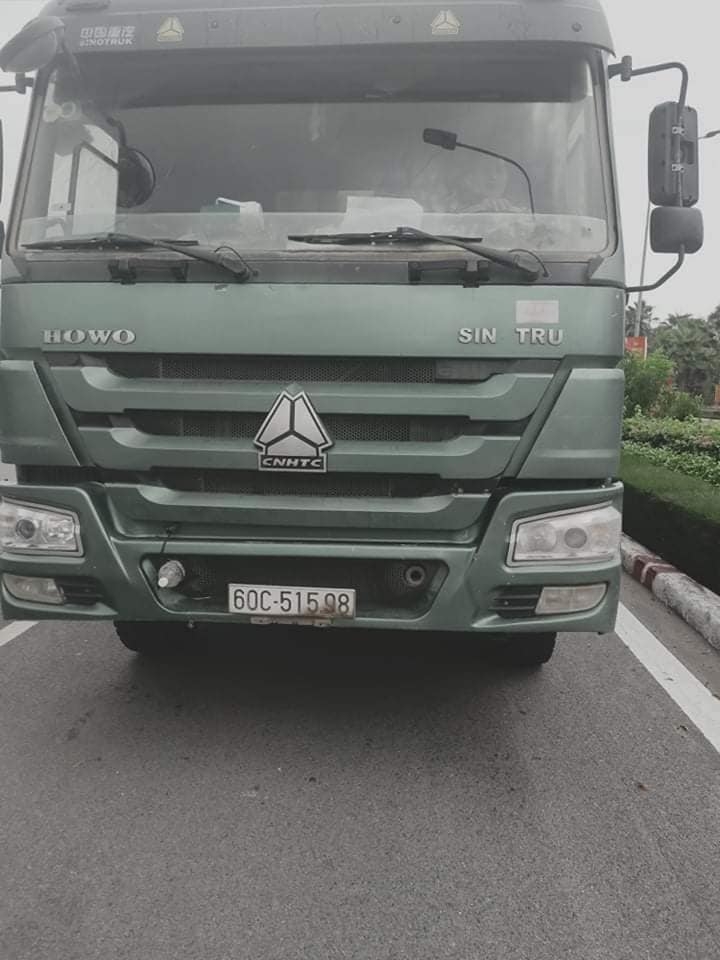 Thêm một vụ tài xế xe Ben nhất quyết không nhường đường cho xe cứu thương vượt