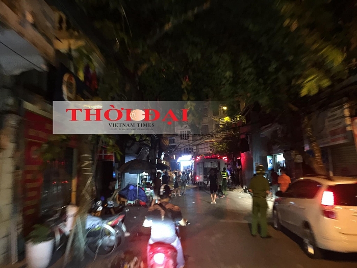 chay khach san a25 khien khu pho co ha noi nao loan