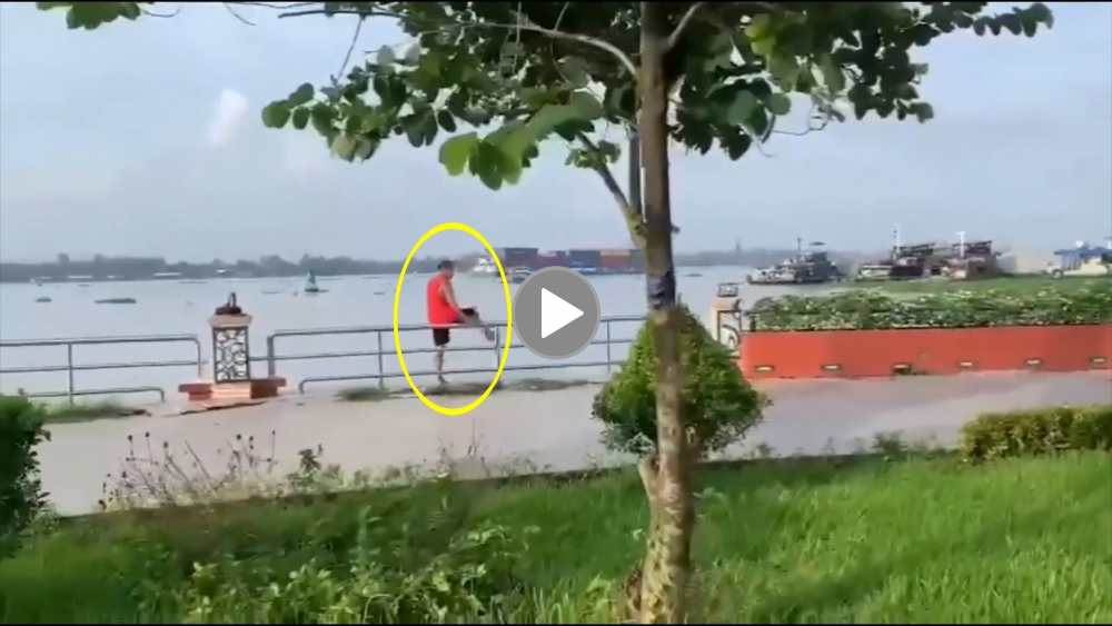Nhảy xuống sông vì sợ lực lượng chức năng phạt không tuân thủ Chỉ thị 16