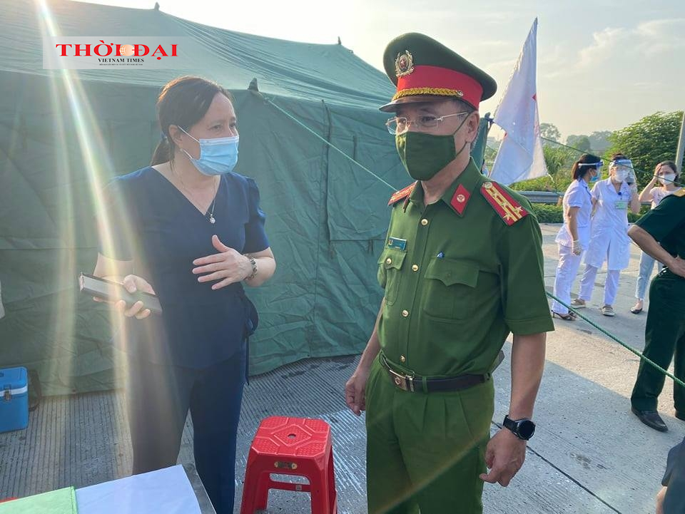 Sáng đầu tiên tại chốt kiểm soát phòng chống dịch tại cửa ngõ Thủ đô