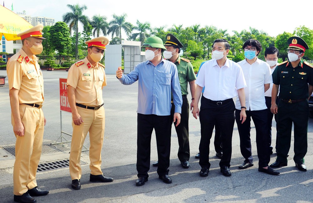 Bí thư Thành ủy Hà Nội: Tạo đồng thuận trong nhân dân để phân vùng phòng, chống dịch thật hiệu quả