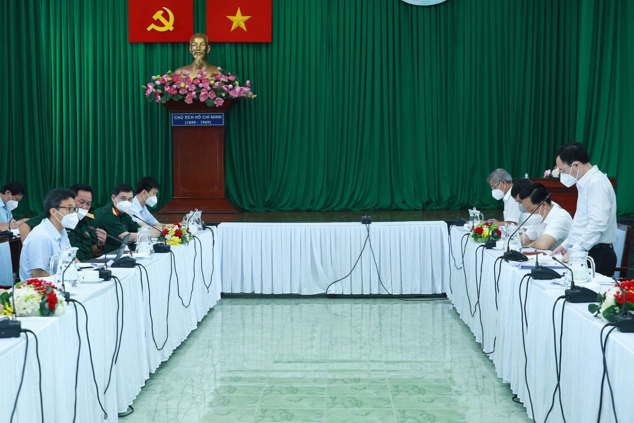 Chủ động kiểm soát dịch bệnh, phục hồi sản xuất an toàn, chắc chắn
