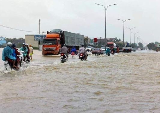 Tin áp thấp nhiệt đới khẩn cấp và các chỉ đạo ứng phó