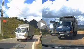 Tài xế ô tô 2 lần suýt 